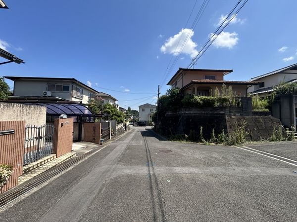 生駒市あすか野南２丁目の中古一戸建て