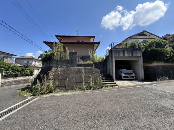 生駒市あすか野南２丁目の中古一戸建て