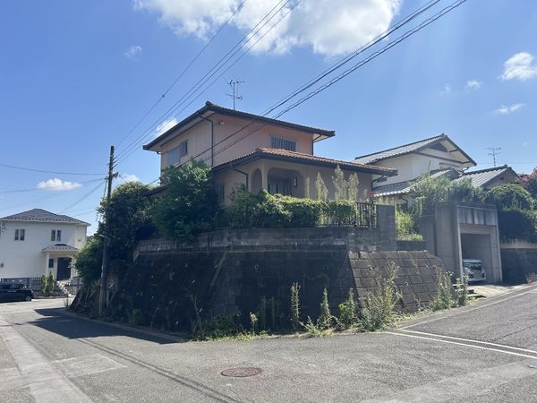 生駒市あすか野南２丁目の中古一戸建て