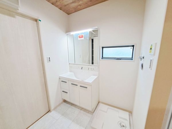 天理市田部町　新築一戸建て