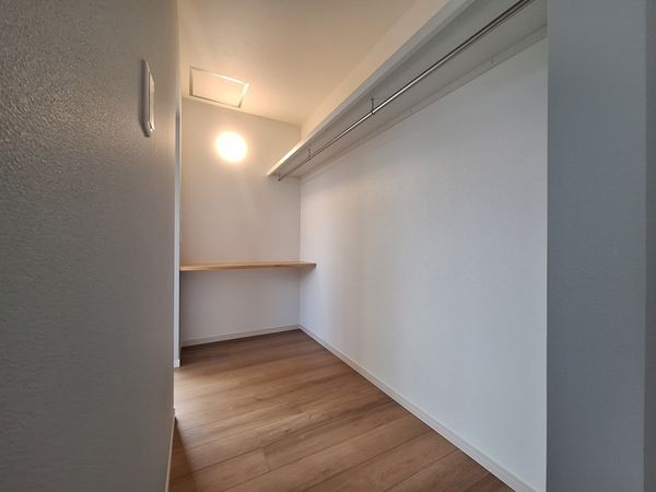 北葛城郡王寺町本町１　新築一戸建て　全２区画　１号棟