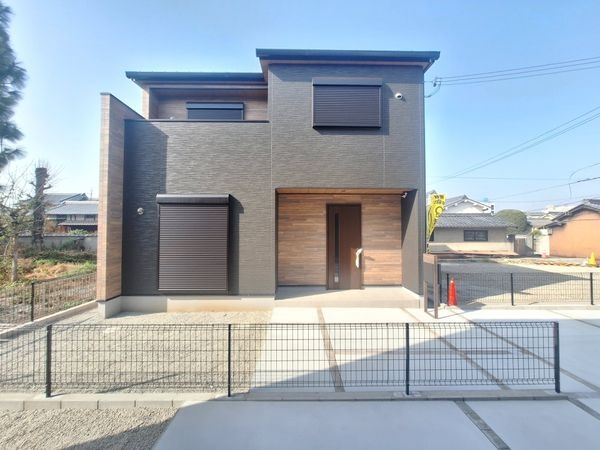 橿原市四条町　新築一戸建て　２期　１号棟