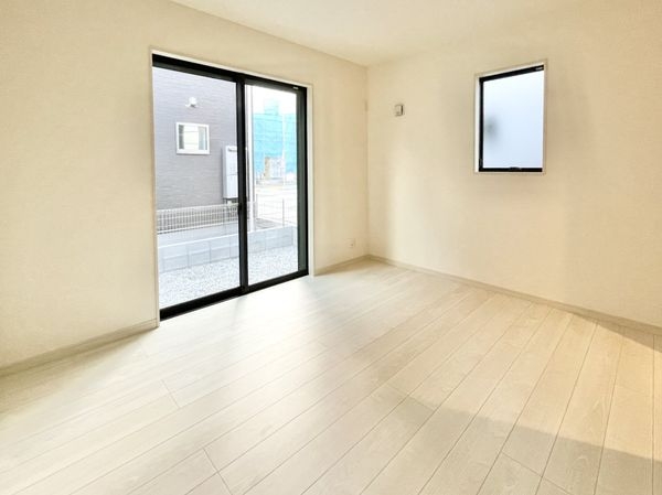 奈良県大和高田市大字吉井　新築一戸建て　５期　３号棟