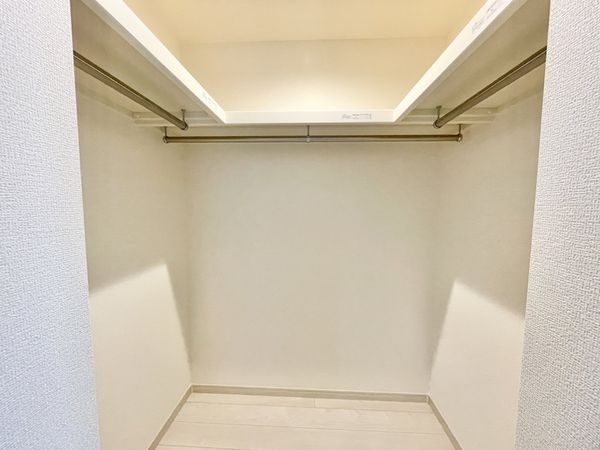 奈良県大和高田市大字吉井　新築一戸建て　５期　３号棟