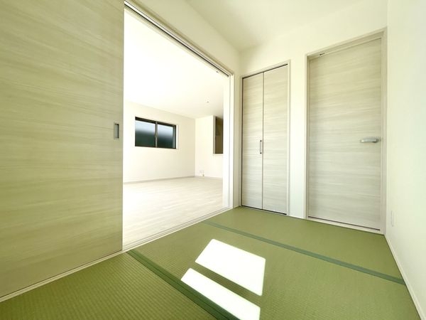 奈良市興善院町　新築一戸建て　２号棟