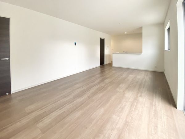 橿原市膳夫町　新築一戸建て　１号棟
