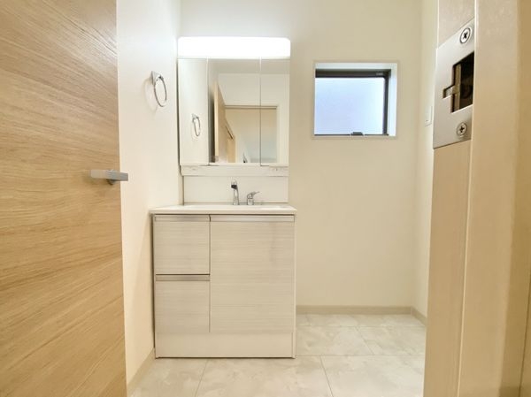 橿原市膳夫町　新築一戸建て　６号棟