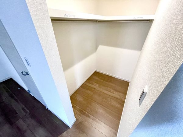 生駒郡斑鳩町龍田西３丁目　新築一戸建て　４期　１号棟