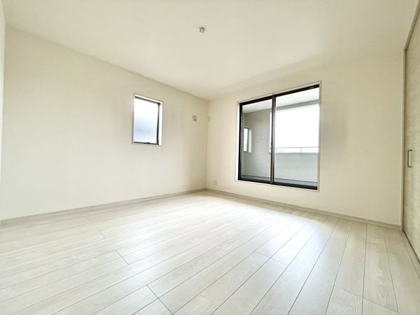 生駒郡斑鳩町龍田西３丁目　新築一戸建て　４期　２号棟