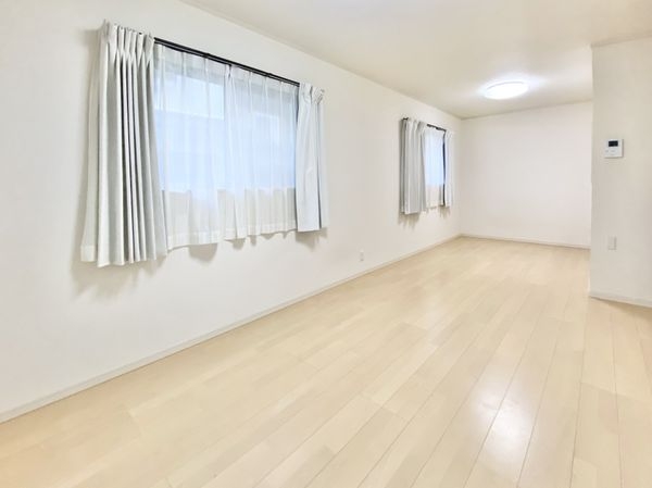 橿原市小綱町の中古一戸建て