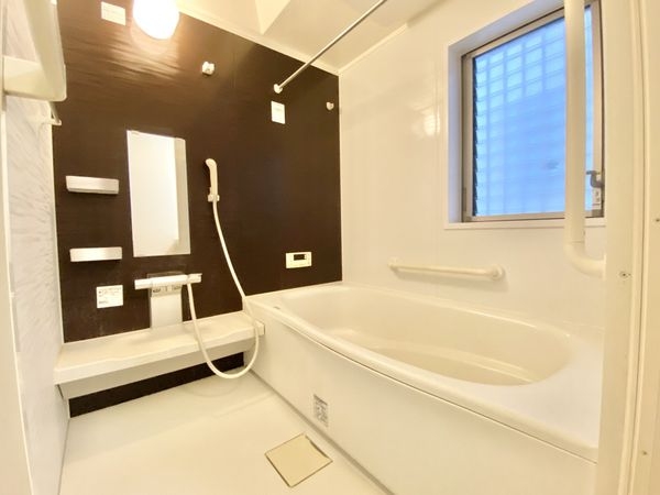 橿原市小綱町　中古一戸建て