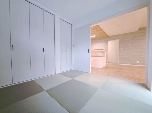 橿原市菖蒲町3丁目　新築一戸建て