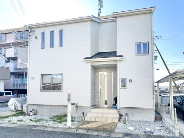 大和高田市南今里町　中古一戸建て