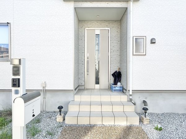 大和高田市南今里町　中古一戸建て