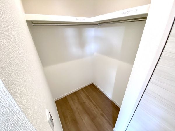 磯城郡三宅町大字屏風　新築一戸建て　２期　３号棟