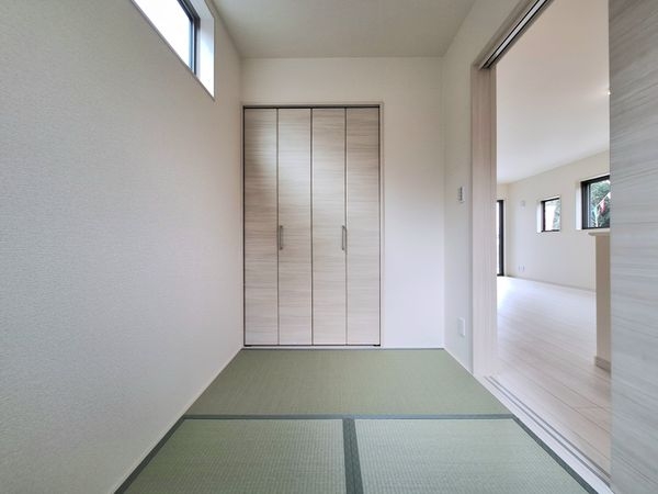 磯城郡三宅町大字屏風　新築一戸建て　２期　４号棟
