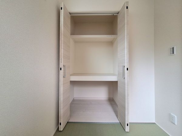 磯城郡三宅町大字屏風　新築一戸建て　２期　４号棟