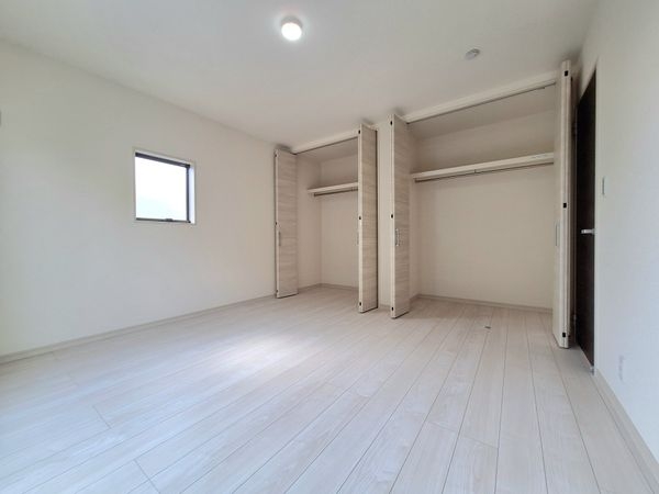 磯城郡三宅町大字屏風　新築一戸建て　２期　４号棟
