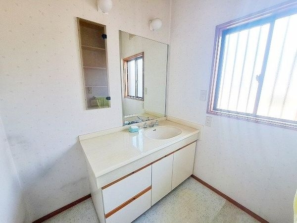 香芝市真美ヶ丘１丁目の中古一戸建て
