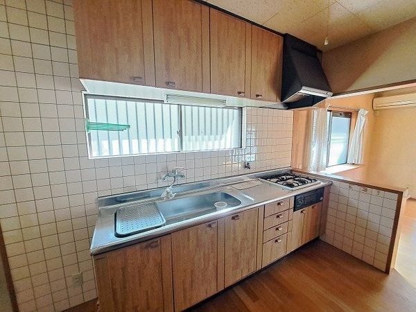 香芝市真美ヶ丘１丁目の中古一戸建て