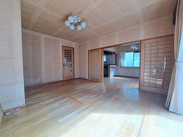 香芝市真美ヶ丘１丁目の中古一戸建て