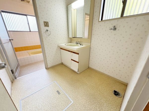 奈良市松陽台２丁目の中古一戸建て