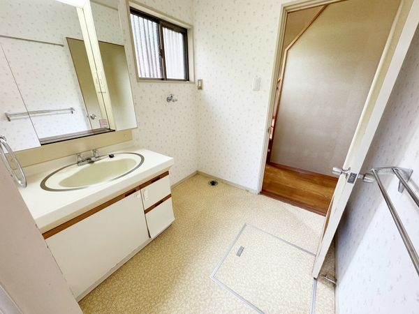 奈良市松陽台２丁目の中古一戸建て
