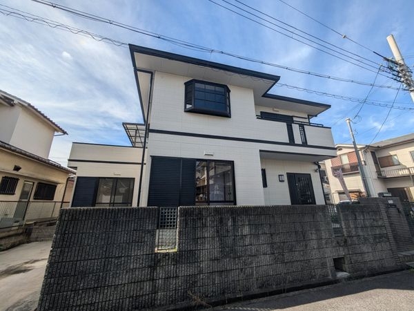 香芝市逢坂８丁目　中古一戸建て