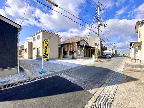 大和郡山市小南町　新築一戸建て　２号棟