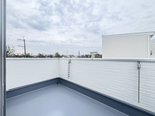 橿原市小綱町　新築一戸建て　２号棟