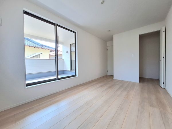 生駒市小平尾町　新築一戸建て　第１　１号棟