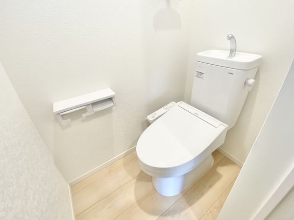 橿原市新口町　新築一戸建て　第２　２号棟