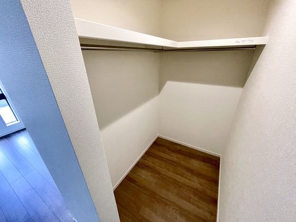 北葛城郡広陵町大字三吉　新築一戸建て　３期　２号棟