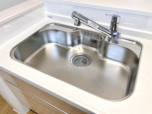 生駒郡斑鳩町龍田西３丁目　新築一戸建て　第７　１号棟