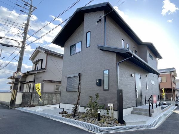 大和高田市大字大谷　新築一戸建て