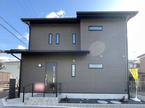大和高田市大字大谷　新築一戸建て