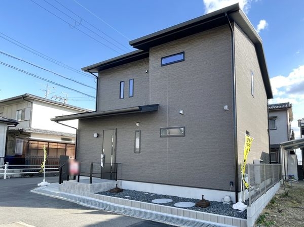 大和高田市大字大谷　新築一戸建て