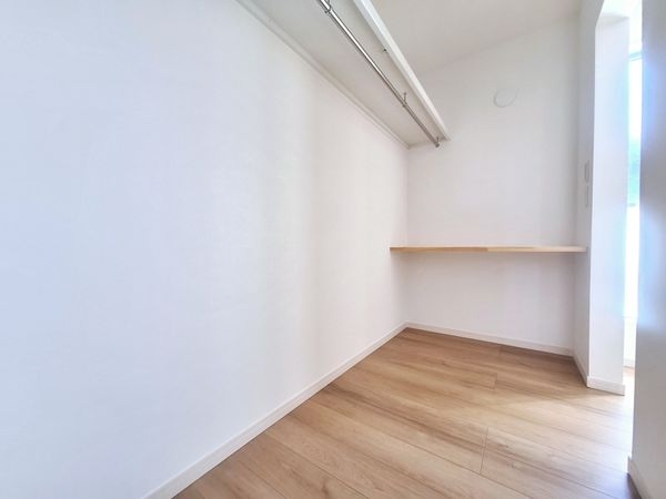 奈良市神殿町　新築一戸建て　１号棟