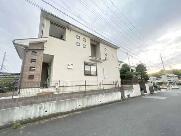 香芝市真美ヶ丘５丁目の中古一戸建て