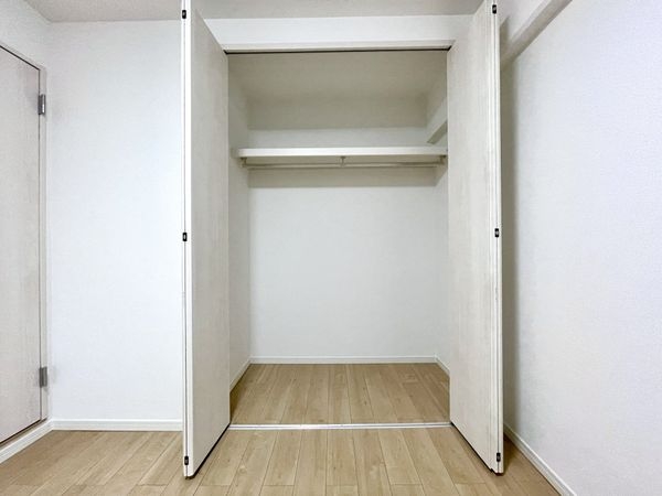 サンライフ学園前　Ｂ棟　中古マンション