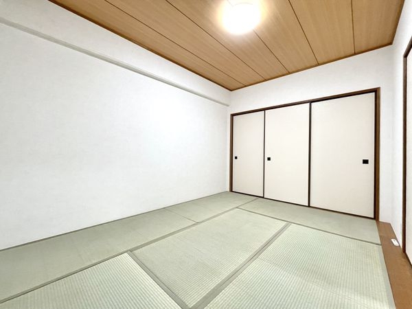サンライフ学園前　Ｂ棟　中古マンション