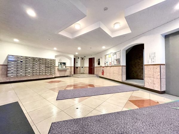 サンライフ学園前　Ｂ棟　中古マンション