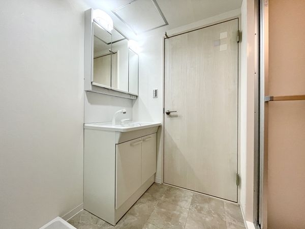 サンライフ学園前　Ｂ棟　中古マンション