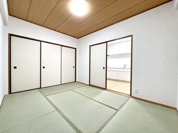 サンライフ学園前　Ｂ棟　中古マンション