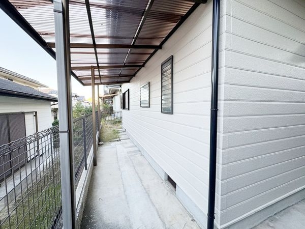 奈良市左京４丁目の中古一戸建て