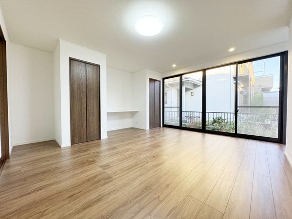 奈良市左京４丁目の中古一戸建て