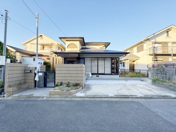 奈良市左京４丁目　中古一戸建て