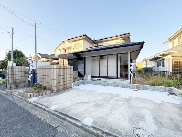 奈良市左京４丁目の中古一戸建て
