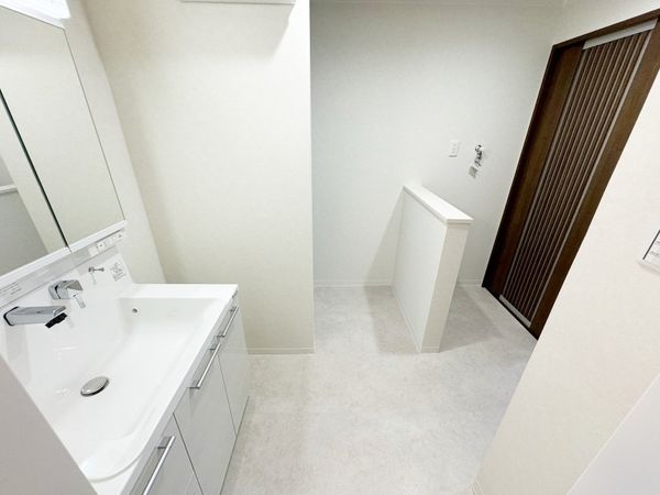 奈良市左京４丁目の中古一戸建て