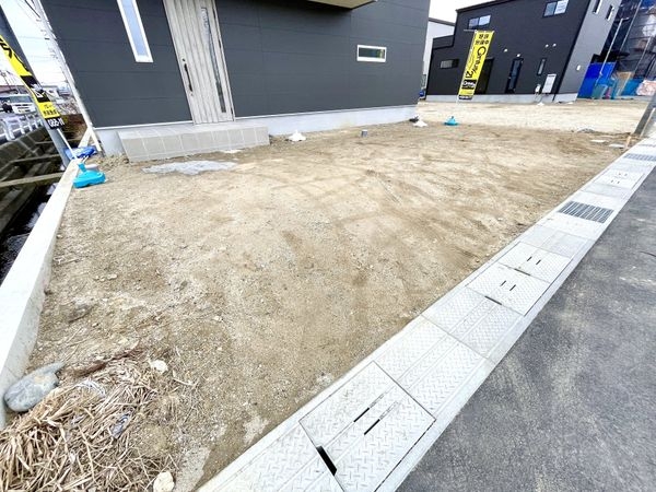 北葛城郡広陵町大字南郷　新築一戸建て　１号棟
